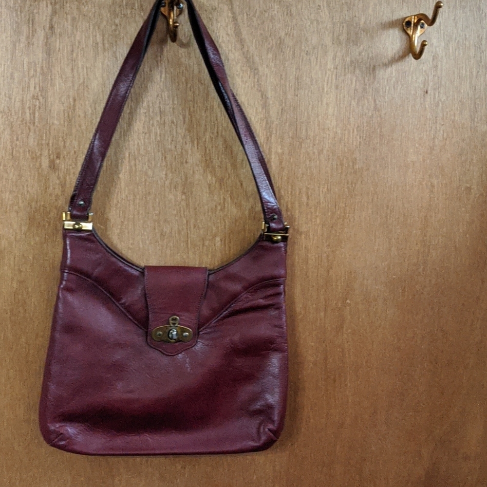 Vintage Etienne Signer handmade burgundy leather